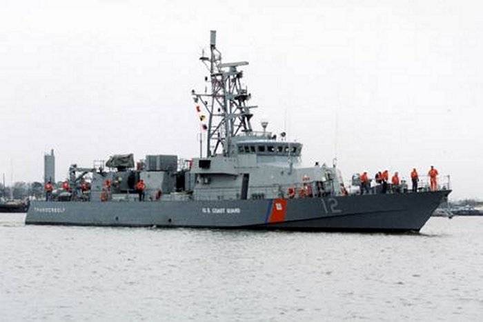Корабль ВМС США открыл предупредительный огонь по иранскому судну - topwar.ru - США