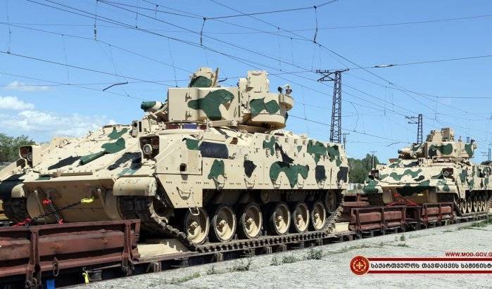 В Грузию прибыли танки "Абрамс" и БМП "Брэдли" - topwar.ru - Грузия - Тбилиси - Тбилиси