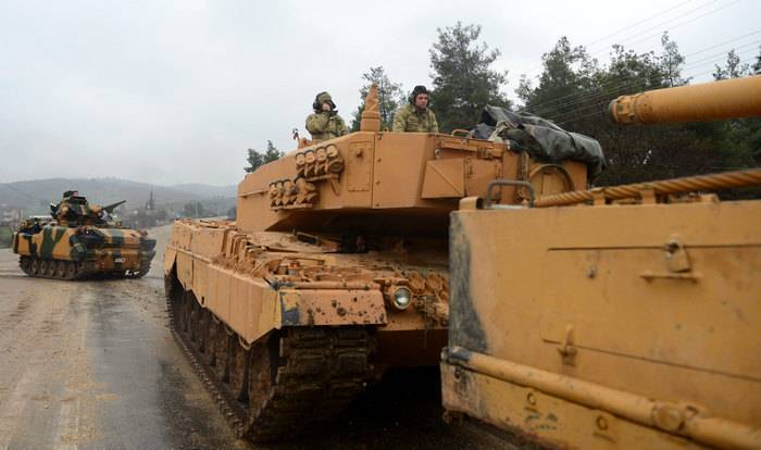 СМИ: колонна турецких танков введена на юг провинции Алеппо для преследования курдов - topwar.ru - Сирия