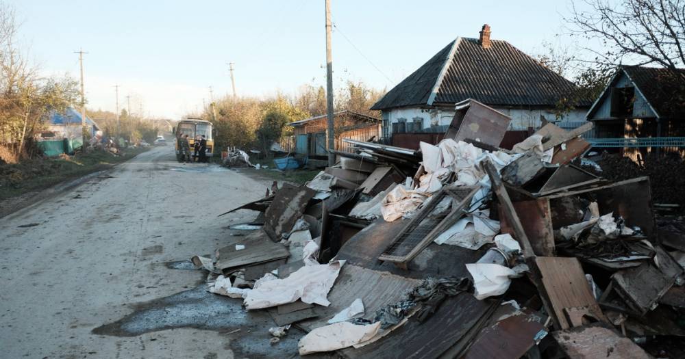 Число пострадавших при наводнении на Кубани выросло до 303 человек - life.ru - Краснодарский край - Новости