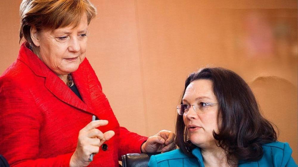 Ангела Меркель - Хорст Зеехофер - Сколько зарабатывают партийные лидеры в Германии? - germania.one - Германия - Председатель