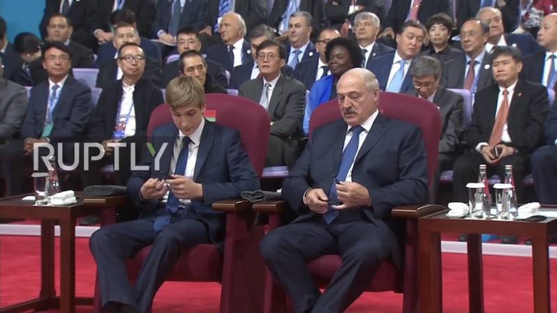 Николай Лукашенко - Николай - Лукашенко - Николай Лукашенко на саммите ШОС сел в один ряд с главами государств - topwar.ru