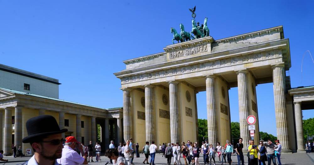 Берлин - Приезжих в Берлине стало больше, чем коренных жителей - life.ru - Германия - Берлин - Варшава - земля Бранденбург - Новости