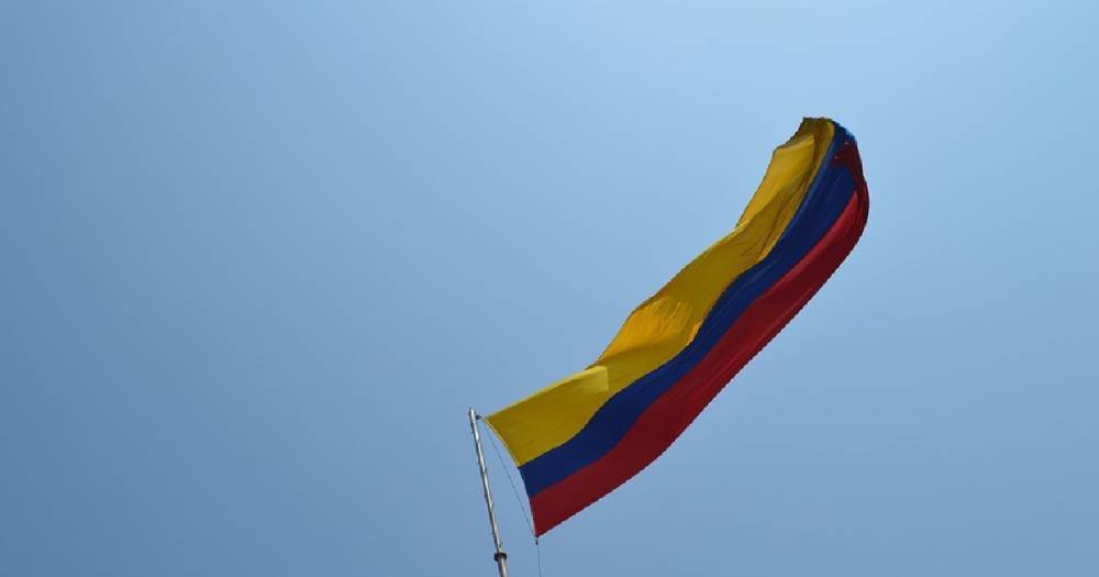 Иван Дук - Экс-президент Колумбии заявил о необходимости "вторжения" в Венесуэлу - life.ru - Колумбия - Венесуэла - Новости