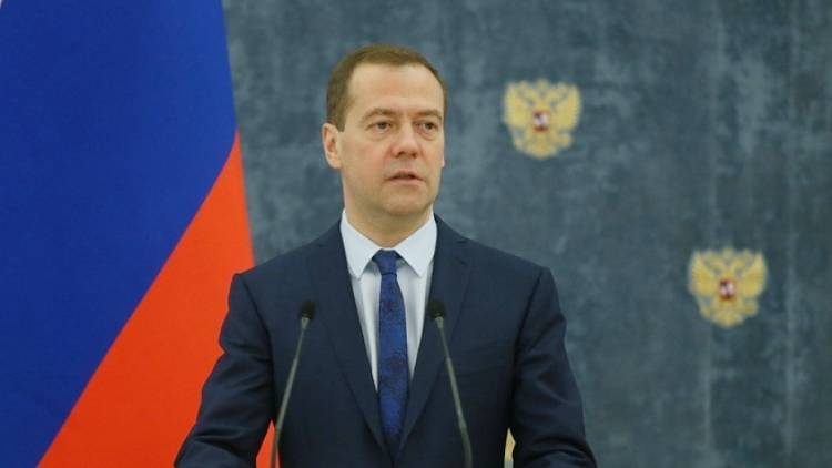 Дмитрий Медведев - Медведев призвал найти решения проблем продовольственной безопасности в мире - polit.info - Россия