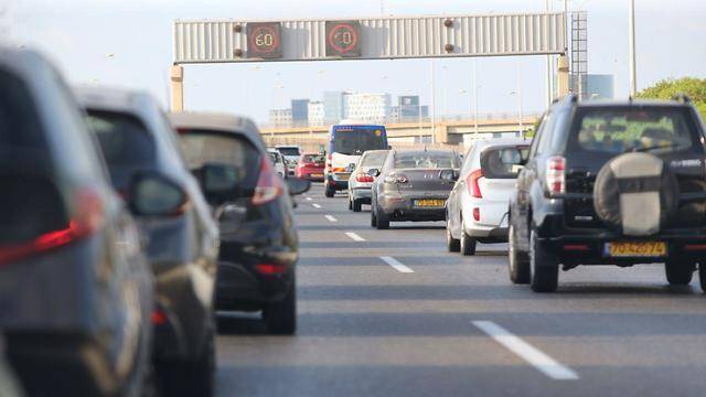 Мотя Кимхи - Десятки арабских водителей блокируют шоссе номер 1 и 6 - vesty.co.il - Иерусалим