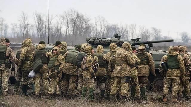 Владислав Дейнего - Развод войск в Донбассе могут отложить до нового раунда переговоров - ren.tv - Украина - Минск - ЛНР