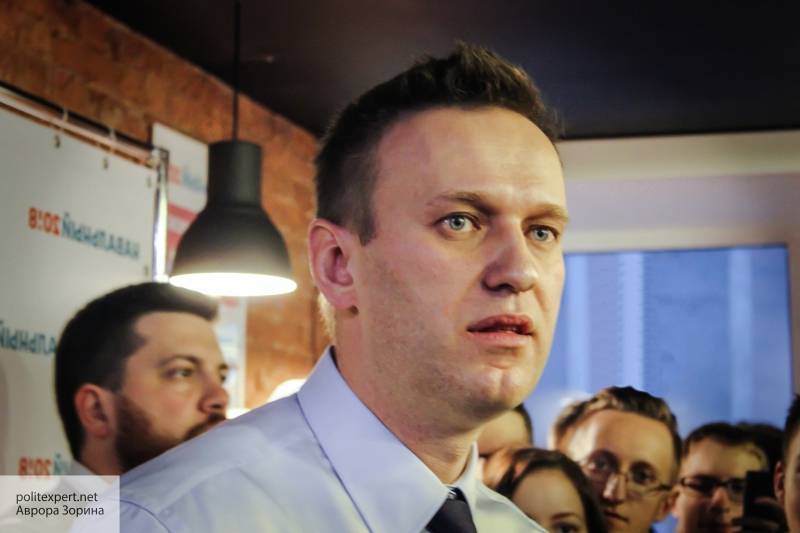 Алексей Навальный - Борис Немцов - Фрэнсис Фукуяма - Навальный в Польше встретился с кураторами, через которых получает деньги Ходорковского - politros.com - Польша - Варшава