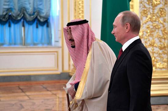 Владимир Путин - Азиз Бен-Абдель - Москва и Эр-Рияд договорились о сотрудничестве в сфере энергетики и космоса - pnp.ru - Россия - Саудовская Аравия
