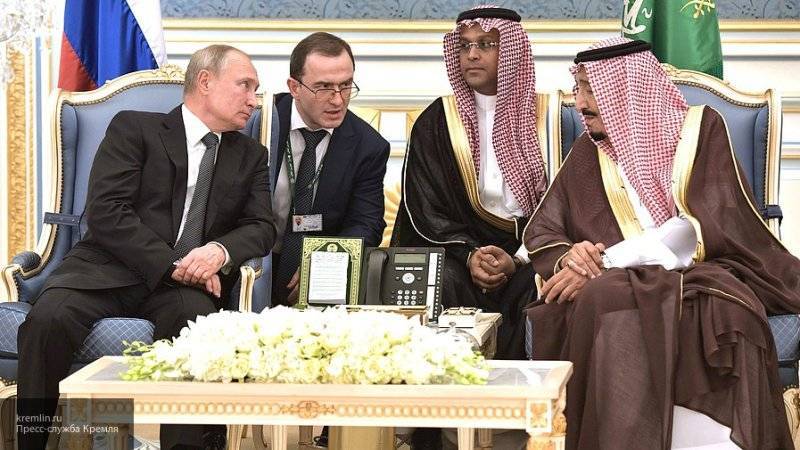 Владимир Путин - Азиз Аль-Сауд - Эксперт прокомментировал переговоры Путина с саудовским монархом в Эр-Рияде - nation-news.ru - Россия - Саудовская Аравия