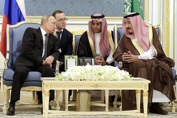 Владимир Путин - Азиз Аль-Сауд - Путин приехал во дворец саудовского короля - trud.ru - Россия - Саудовская Аравия