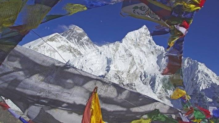 Си Цзиньпинь - Китай и Непал заново измерят высоту Эвереста - polit.info - Китай - Непал