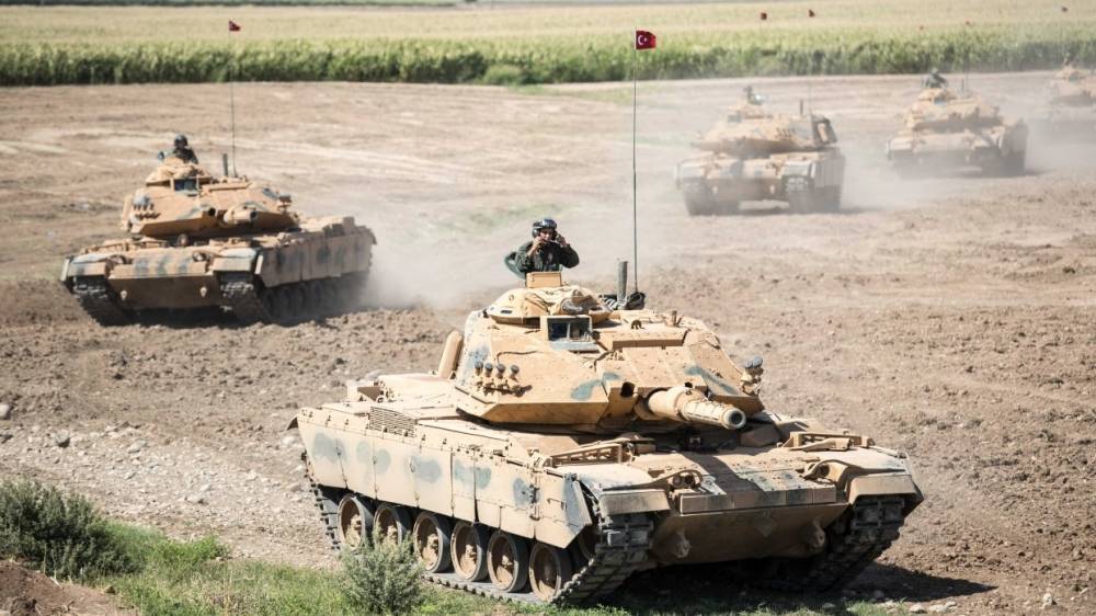 Мустафа Шентоп - Турция не откажется от военной операции против курдов в Сирии из-за санкций США - riafan.ru - США - Сирия - Турция - Анкара