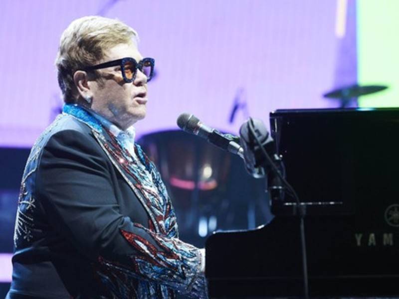 Элтон Джон назвал музыку в ремейке «Короля Льва» «большим разочарованием» - news.ru