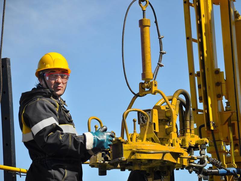 «Роснефть» оценила объём трудноизвлекаемых запасов нефти в 2,5 млрд тонн - news.ru
