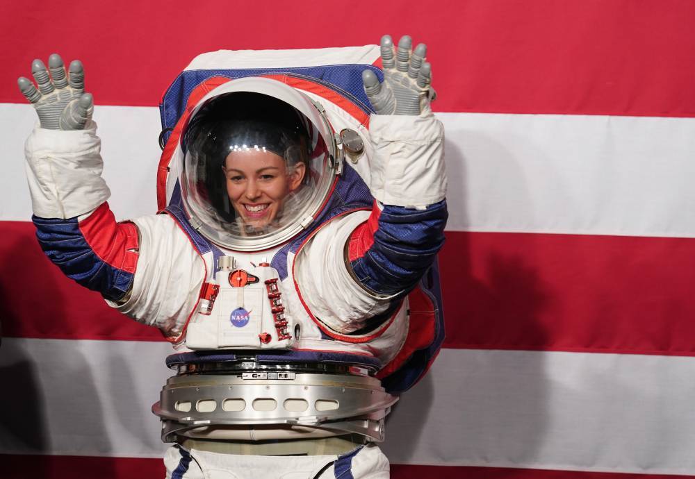 Джессика Меир - Кристина Кук - Женский экипаж NASA впервые в истории выйдет в открытый космос - govoritmoskva.ru - США