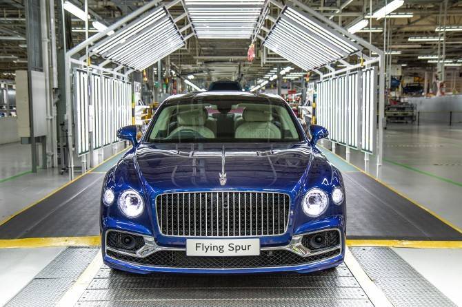 Bentley - Bentley запустила производство нового Flying Spur - autostat.ru