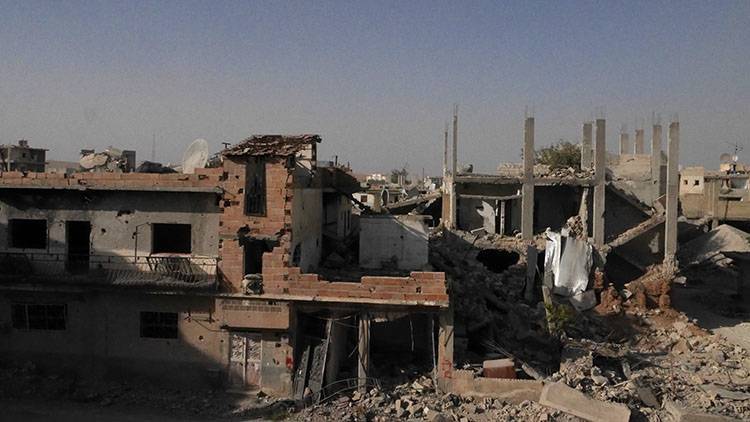 САА подняла флаг Сирии над пограничным пунктом в Кобани, брошенном курдами-радикалами - inforeactor.ru - Россия - Сирия - Турция - Кобани