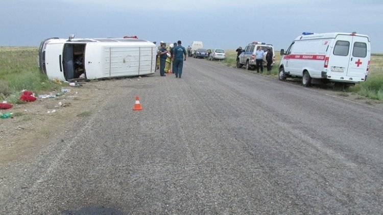 Девять человек пострадали в ДТП с микроавтобусом в Якутии - polit.info - респ. Саха - район Горный