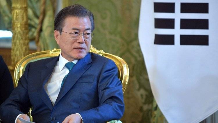 Мун Чжэин - Южная Корея увеличит расходы на оборону в 2020 году - polit.info - КНДР - Сеул