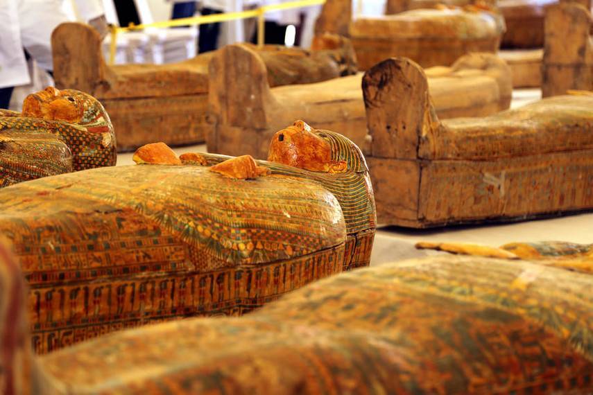 В Египте археологи обнаружили 30 саркофагов с мумиями (Фото) - abcnews.com.ua - Египет