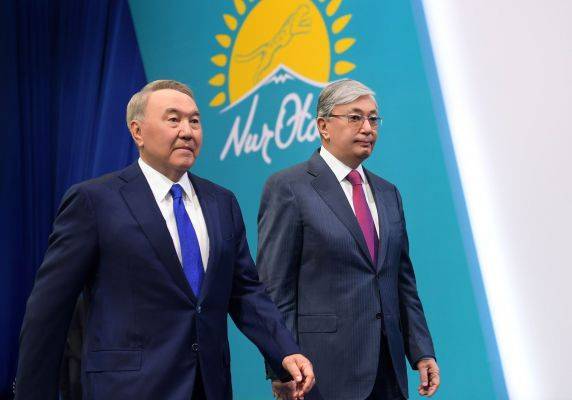 Берик Уали - Президент Казахстана теперь обязан согласовывать назначения с Назарбаевым - eadaily.com
