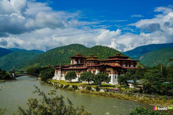 Best in Travel: лучшая страна для туризма — Бутан, лучший город — Зальцбург - eadaily.com - Бутан