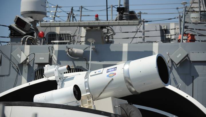США установят на корабле первый боевой лазер - vesti.ru - США - Сан-Диего - Portland