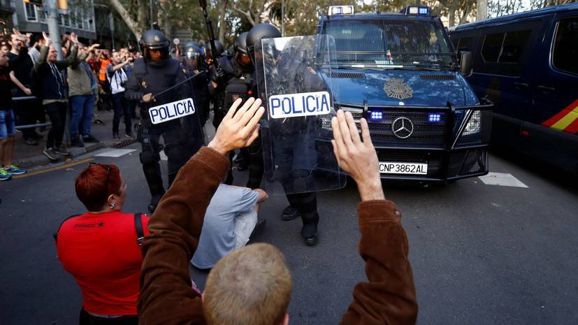 El Pais - Власти Каталонии пообещали расследовать действия полиции при протестах - russian.rt.com