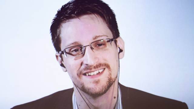 Джон Роган - Эдвард Сноуден - Сноуден: США будет вмешиваться в российские выборы - ren.tv - Россия - США - New York