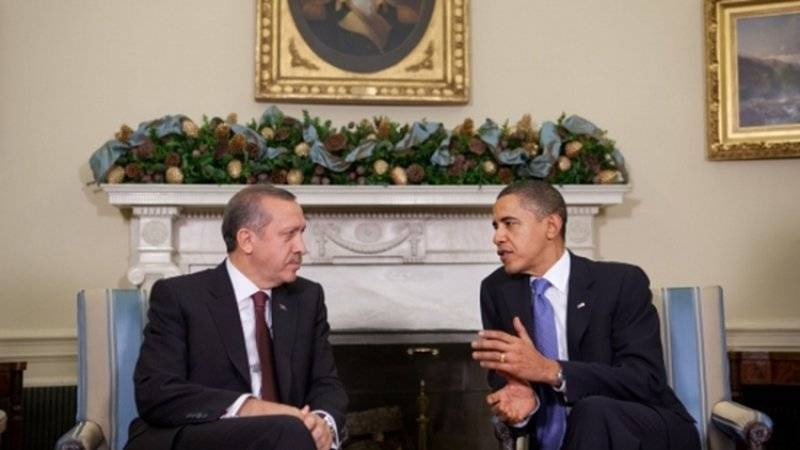 Реджеп Тайип Эрдоган - Барак Обама - Трамп - Путин - Эрдоган обвинил Обаму в поддержке курдов-террористов и бегстве 350 тысяч жителей Кобани - polit.info - Россия - США - Сирия - Вашингтон - Турция - Кобани