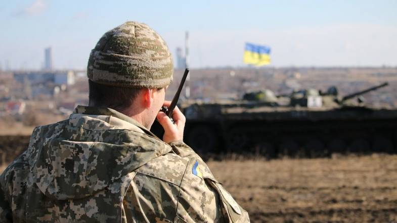 Андрей Билецкий - Украинские националисты пригрозили прислать 10 тыс. бойцов в Донбасс - ren.tv - Россия