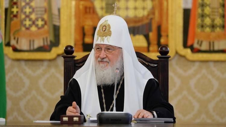 патриарх Кирилл - Патриарх Кирилл считает церковь объединяющей общество силой - inforeactor.ru