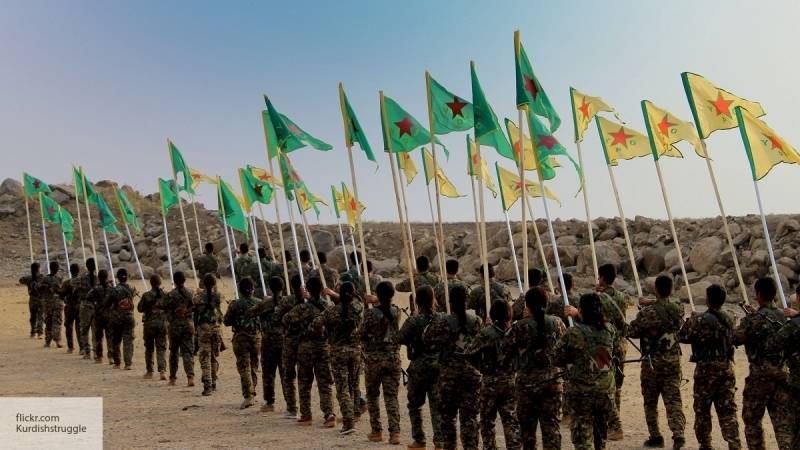 Отряды курдских боевиков покинули полуразрушенную базу на севере Сирии - politros.com - Сирия - провинция Ракка - Айн-Исса