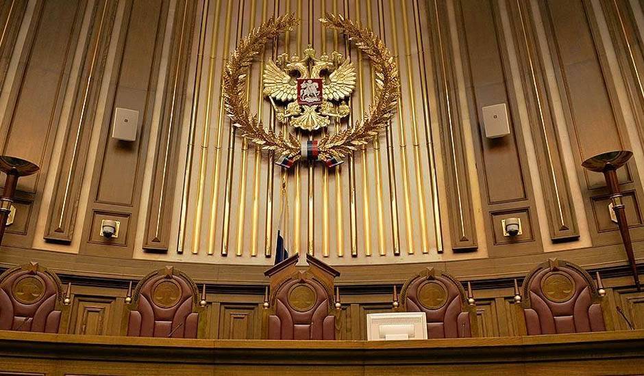 Валерий Израйлит - Зампред Верховного суда отменил решение о законности использования силовиками декларации об амнистии капитала - og.ru - Россия