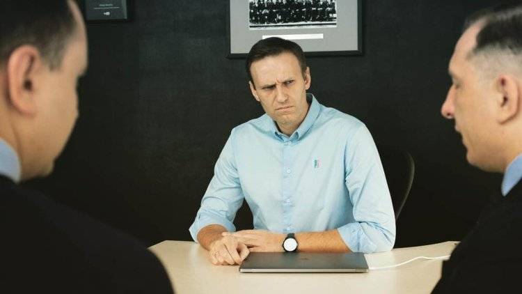 Алексей Навальный - Даниил Кен - Соратник Навального критикует «Умное голосование», которое рассорило «оппозицию» - polit.info - Россия