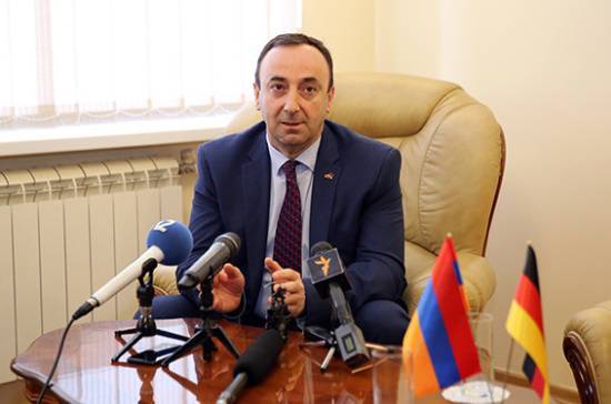 Грайр Товмасян - Против главы Конституционного суда Армении завели уголовное дело - pnp.ru - Армения