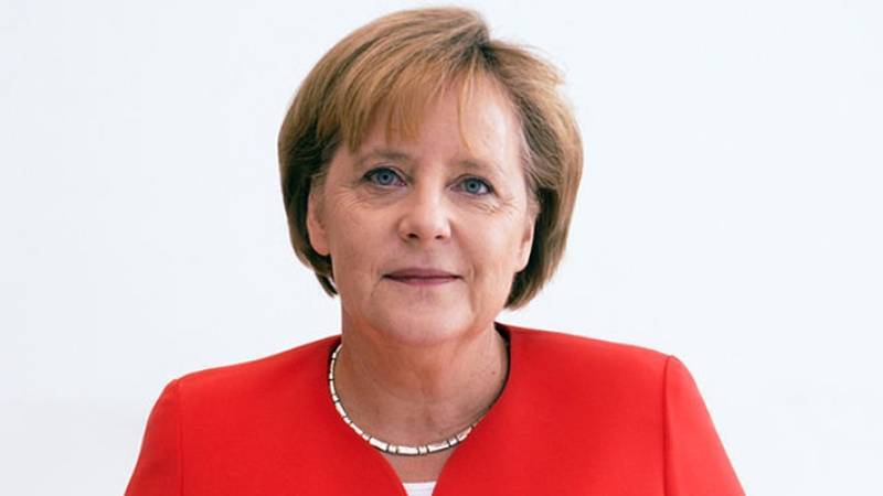 Ангела Меркель - Меркель считает, что пока рано снимать санкции с России - polit.info - Россия - Украина - Белоруссия - Германия - Берлин - Меркель
