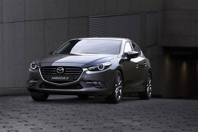 Mazda отзывает автомобили Mazda3 в России - autostat.ru