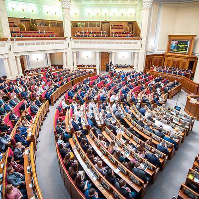 Николай Скорик - Николай Тищенко - В Верховной Раде произошла первая драка депутатов нового созыва - radiomayak.ru - Украина - Одесса