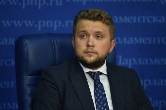 Борис Чернышов - Депутат предложил выделять дополнительные бюджетные места за написание мотивационных писем - pnp.ru