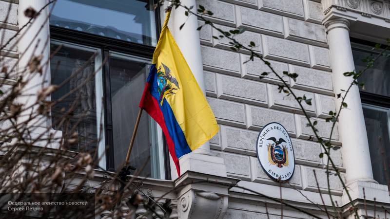 Морено Ленин - Режим ЧП введен в Эквадоре из-за протестов - nation-news.ru - Эквадор