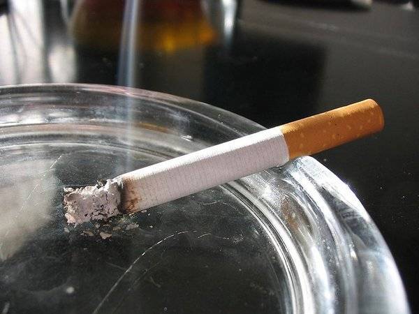 Первый штраф за курение на балконе могут выписать в Ставрополье - polit.ru - Россия - Ставрополье - Изобильный