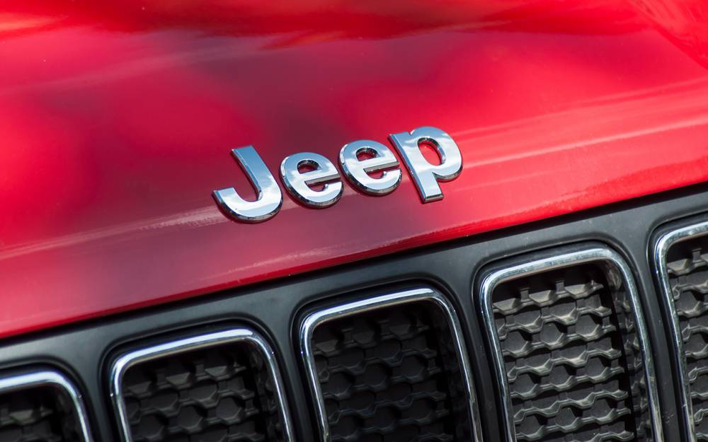 Кроссоверы Jeep Cherokee снова попали под отзыв - zr.ru