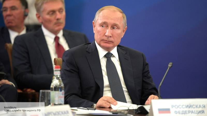 Владимир Путин - Дмитрий Медведев - Путин - Более 70 % россиян выразили доверие Путину – ВЦИОМ - politros.com - Россия