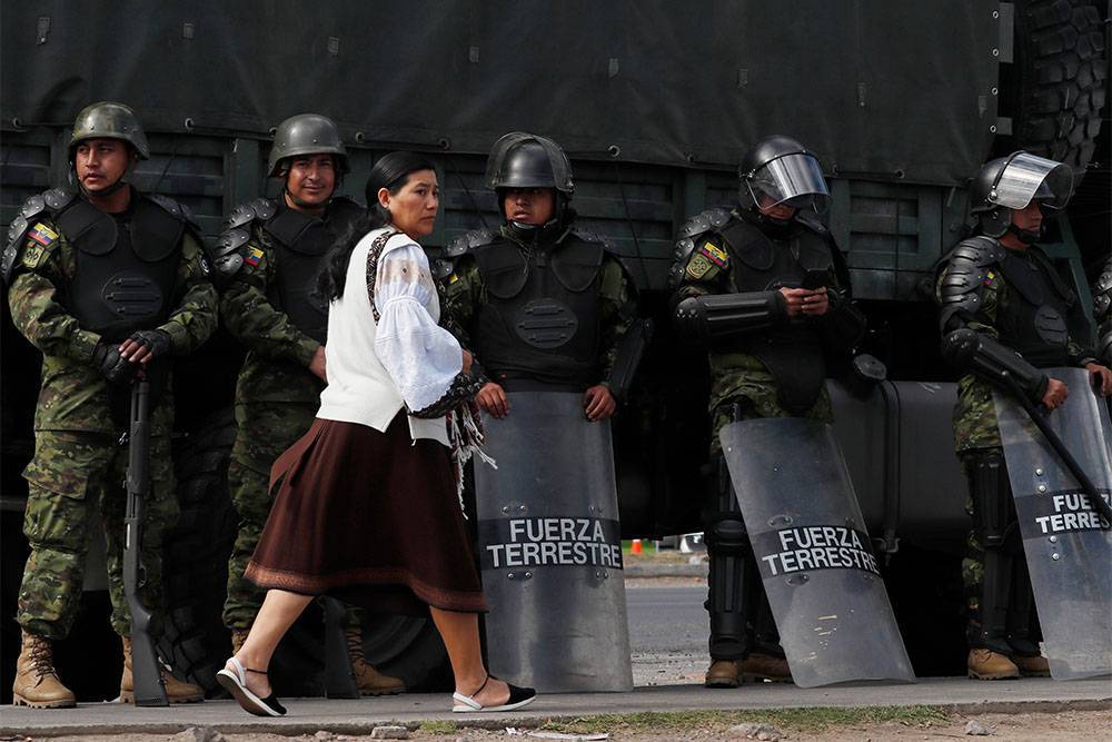 Морено Ленин - В Эквадоре в ходе антиправительственных протестов задержали 350 человек - rtvi.com - Эквадор