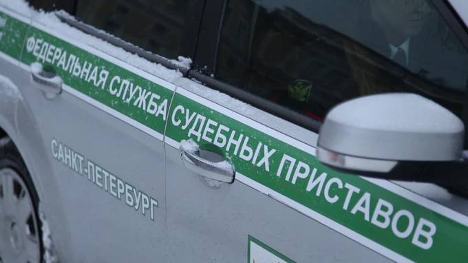 Приставы помогли метростройцам получить августовскую зарплату - piter.tv - Россия - Санкт-Петербург