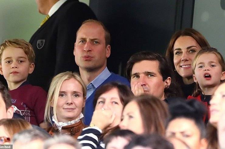 Кейт Миддлтон - принц Джордж - принц Луи - принцесса Шарлотта - Кейт Миддлтон с мужем и детьми эмоционально болели на стадионе во время матча - 365news.biz - Англия - county Prince William