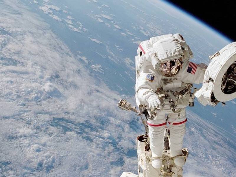 Эндрю Морган - Астронавты NASA вышли в открытый космос - news.ru - США