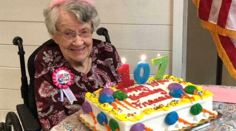 Американка отпраздновала 107-летие и раскрыла неожиданный секрет своего долголетия - usa.one - шт.Флорида - штат Монтана